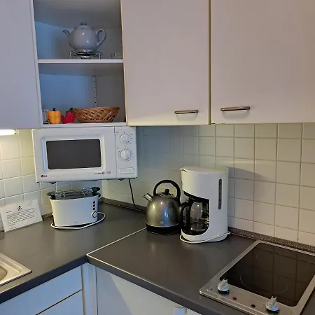 9 Ostsee-ferienwohnung-sellin Apartment *