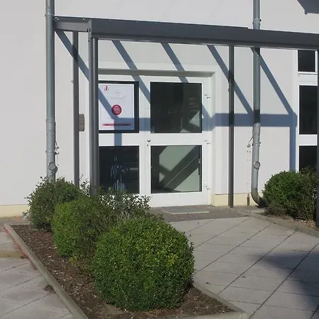 9 Ostsee-ferienwohnung-sellin Apartment *